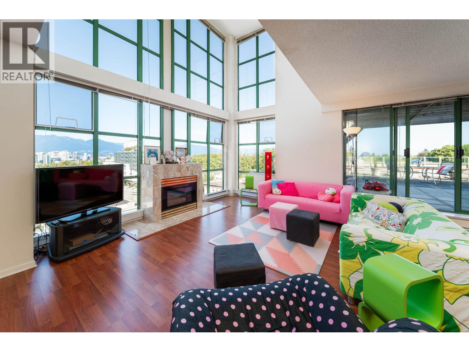 518 W 14th Avenue Unit 804, Vancouver, BC V5Z 4N5