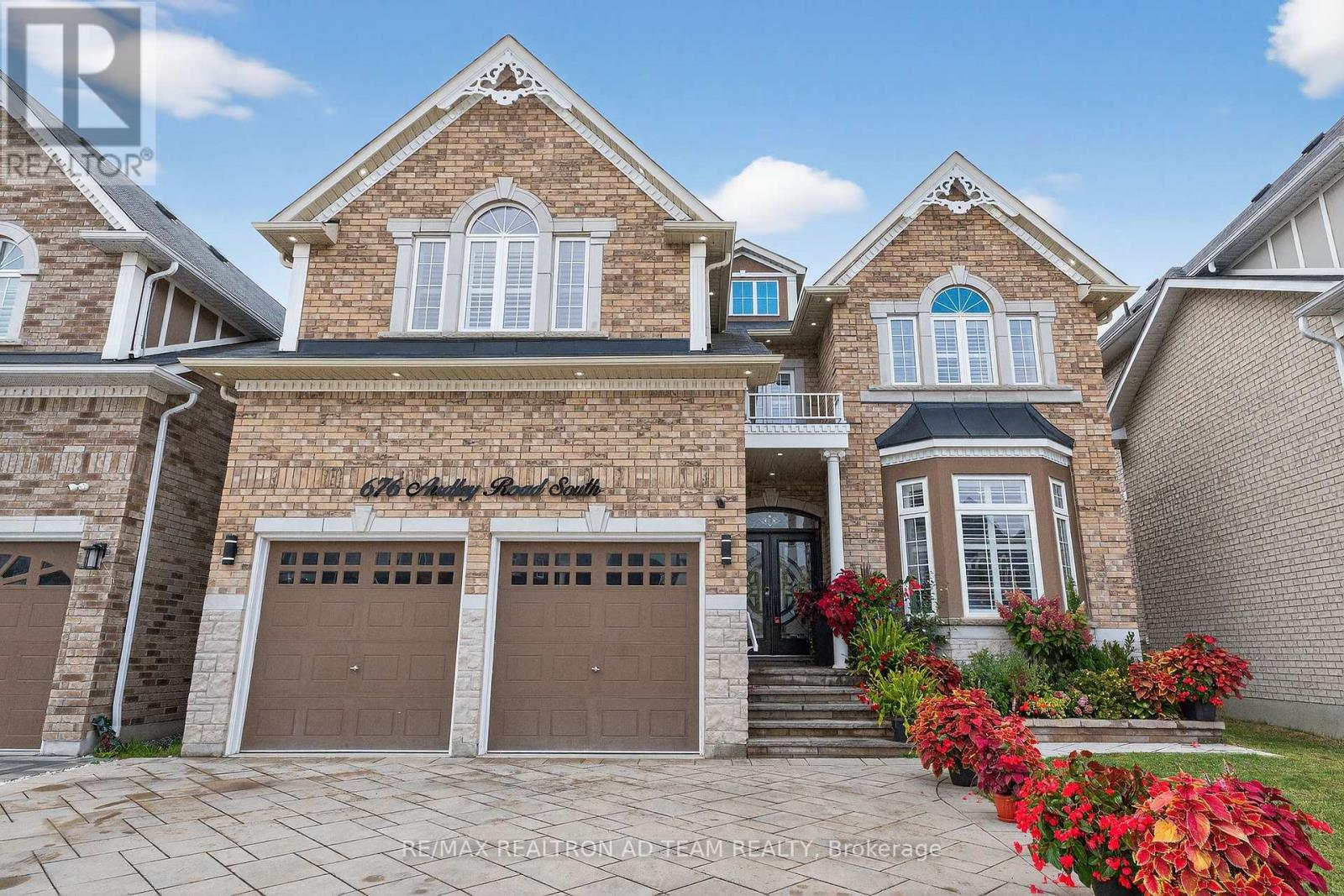 676 Audley Rd S, Ajax, ON L1Z 0C6