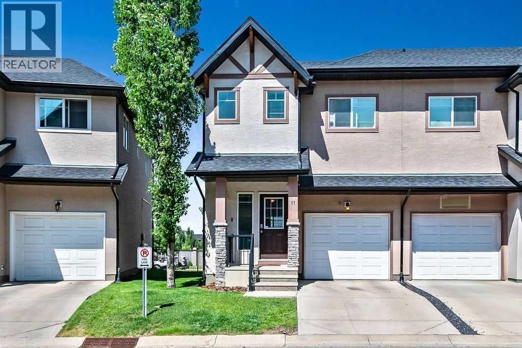 11 Cimarron Vista Gdns, Okotoks, AB T1S 0G2