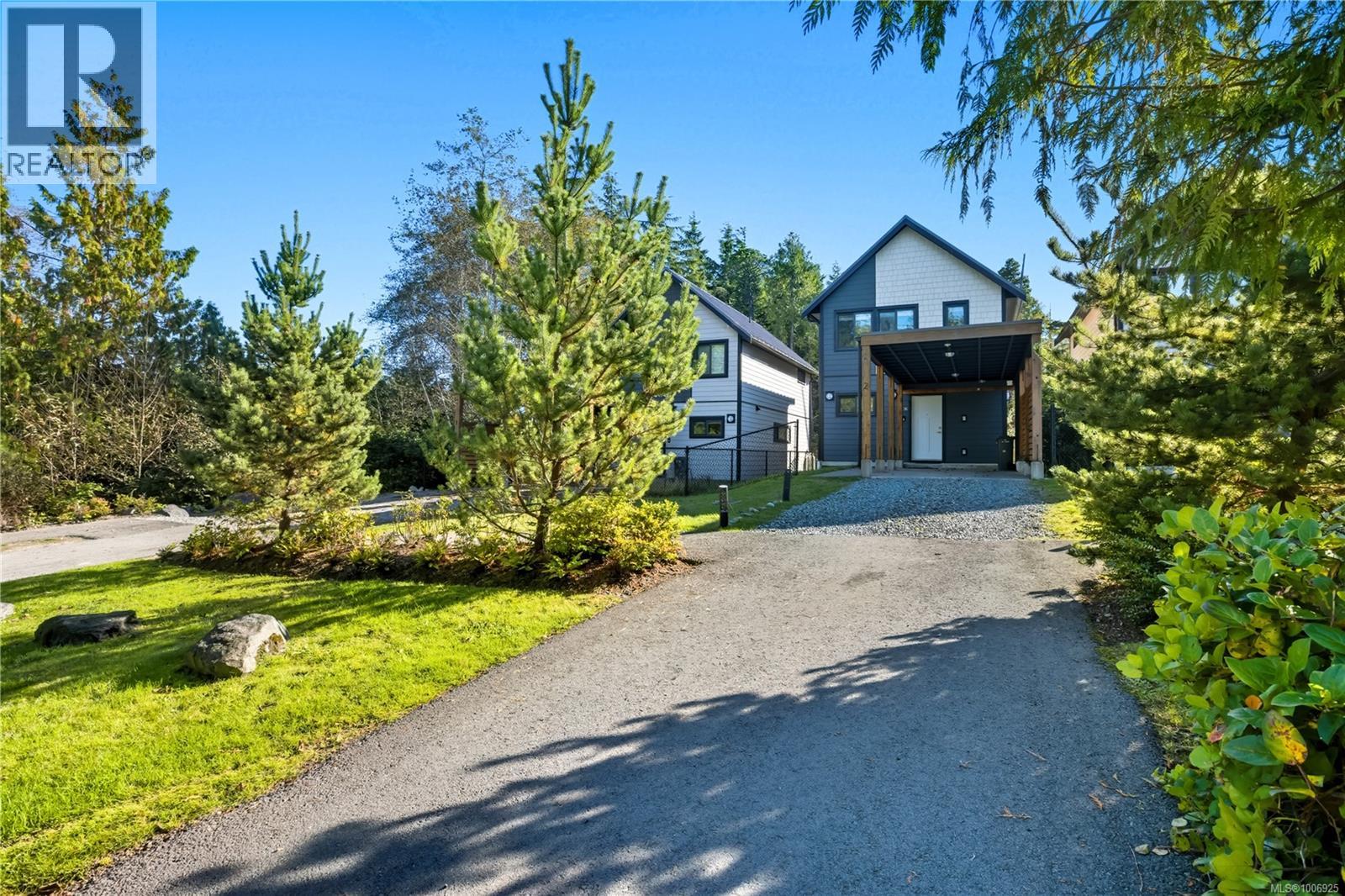 1782 St Jacques Blvd Unit 2 Blvd, Ucluelet, BC V0R 3A0