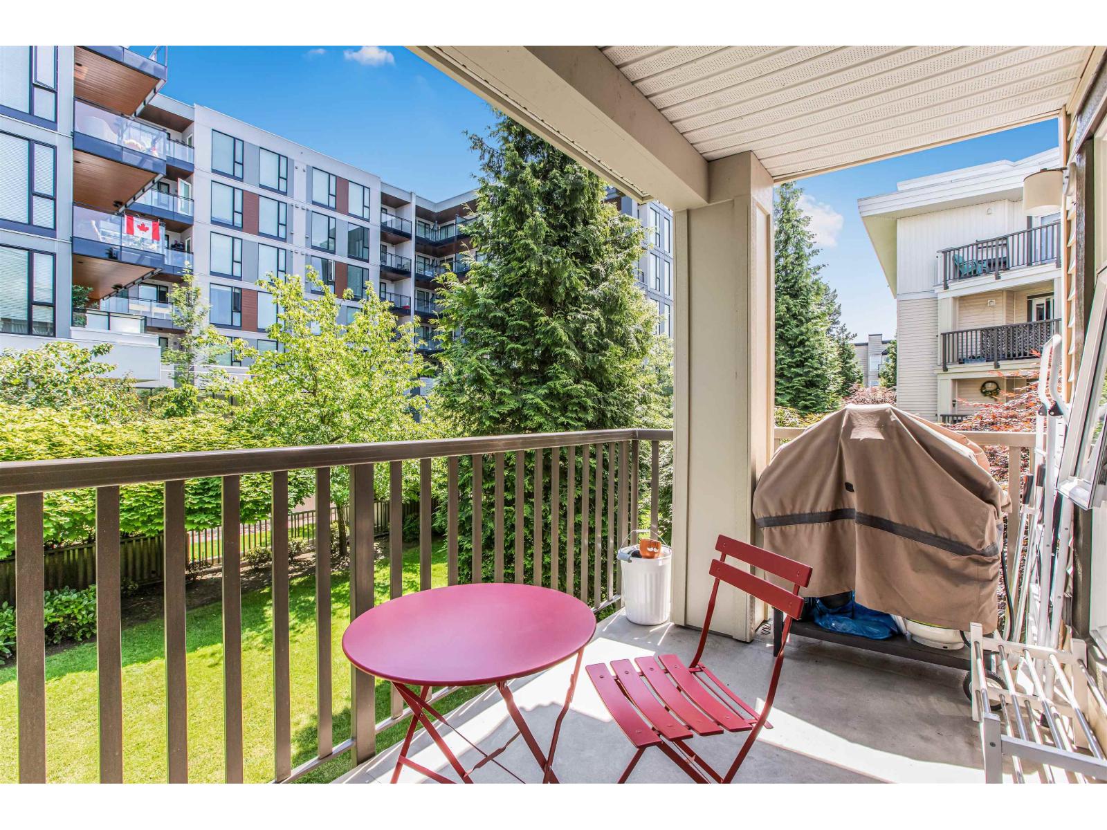 15168 19 Avenue Unit 214, Surrey, BC V4A 0A5