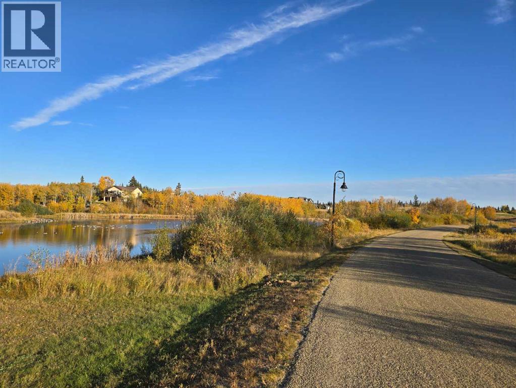 414 Sand Hills Dr, Rural Ponoka County, AB T4J 0B3