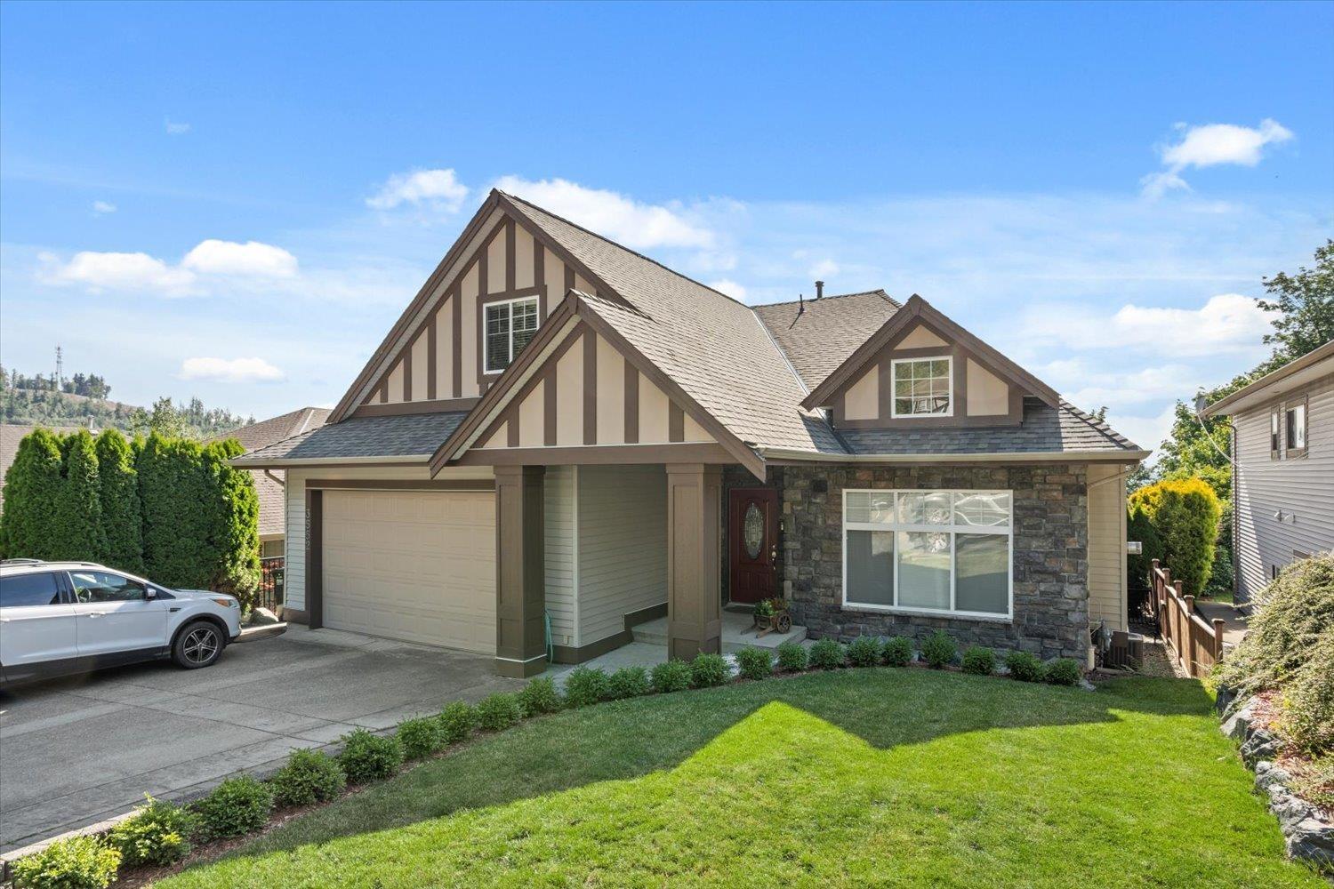 3552 Bassano Ter, Abbotsford, BC V3G 2Z7