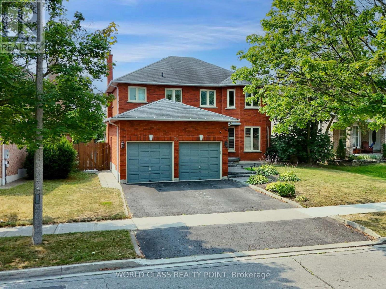 23 Kilbride Dr, Whitby, ON L1R 2B3