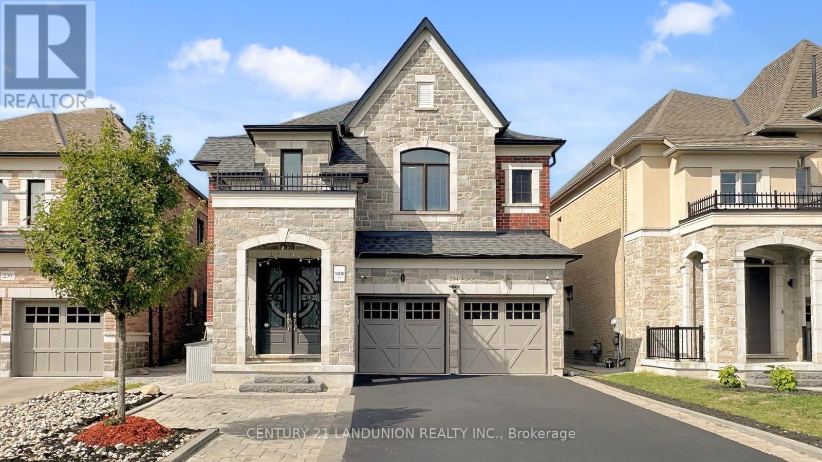 234 Touch Gold Cres, Aurora, ON L4G 3X5