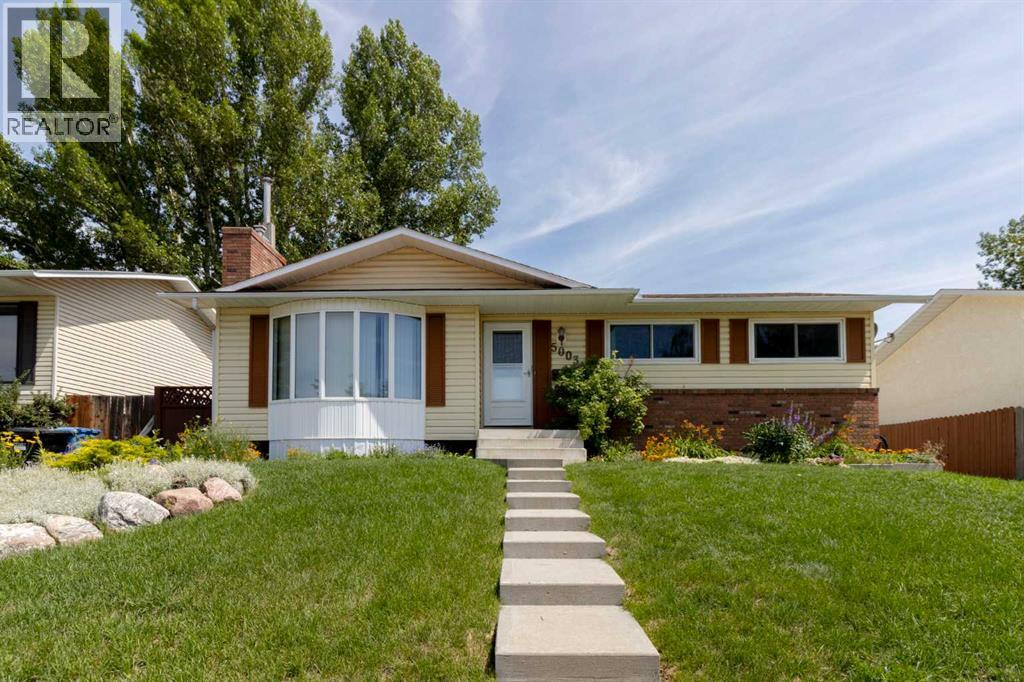 5003 Vantage Cres NW, Calgary, AB T3A 1X6