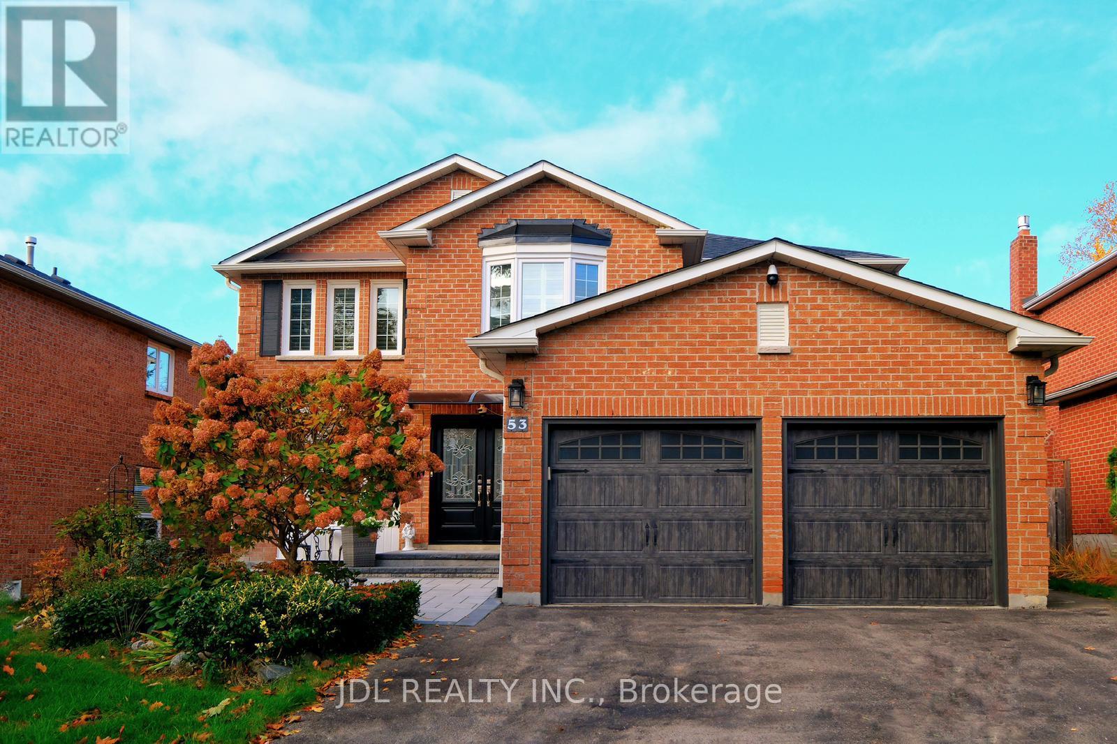 53 Fern Valley Cres, Richmond Hill, ON L4E 2J3