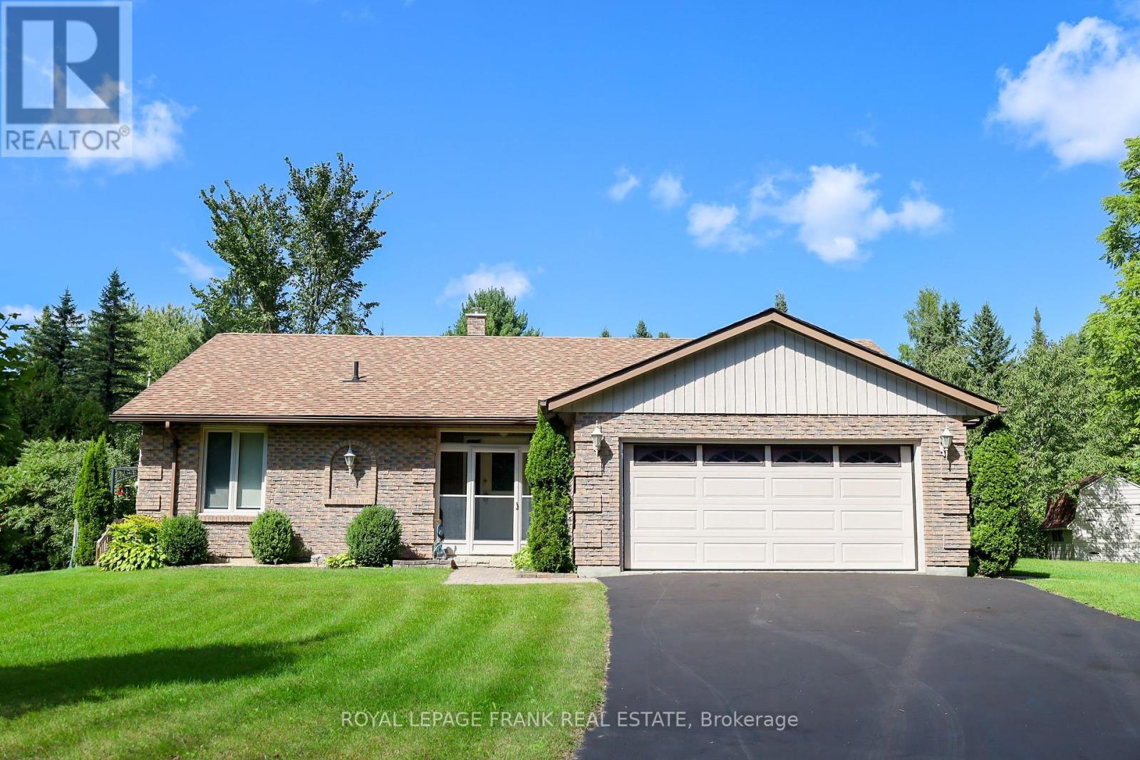 41 Pirates Glen Dr, Trent Lakes, ON K0M 1A0