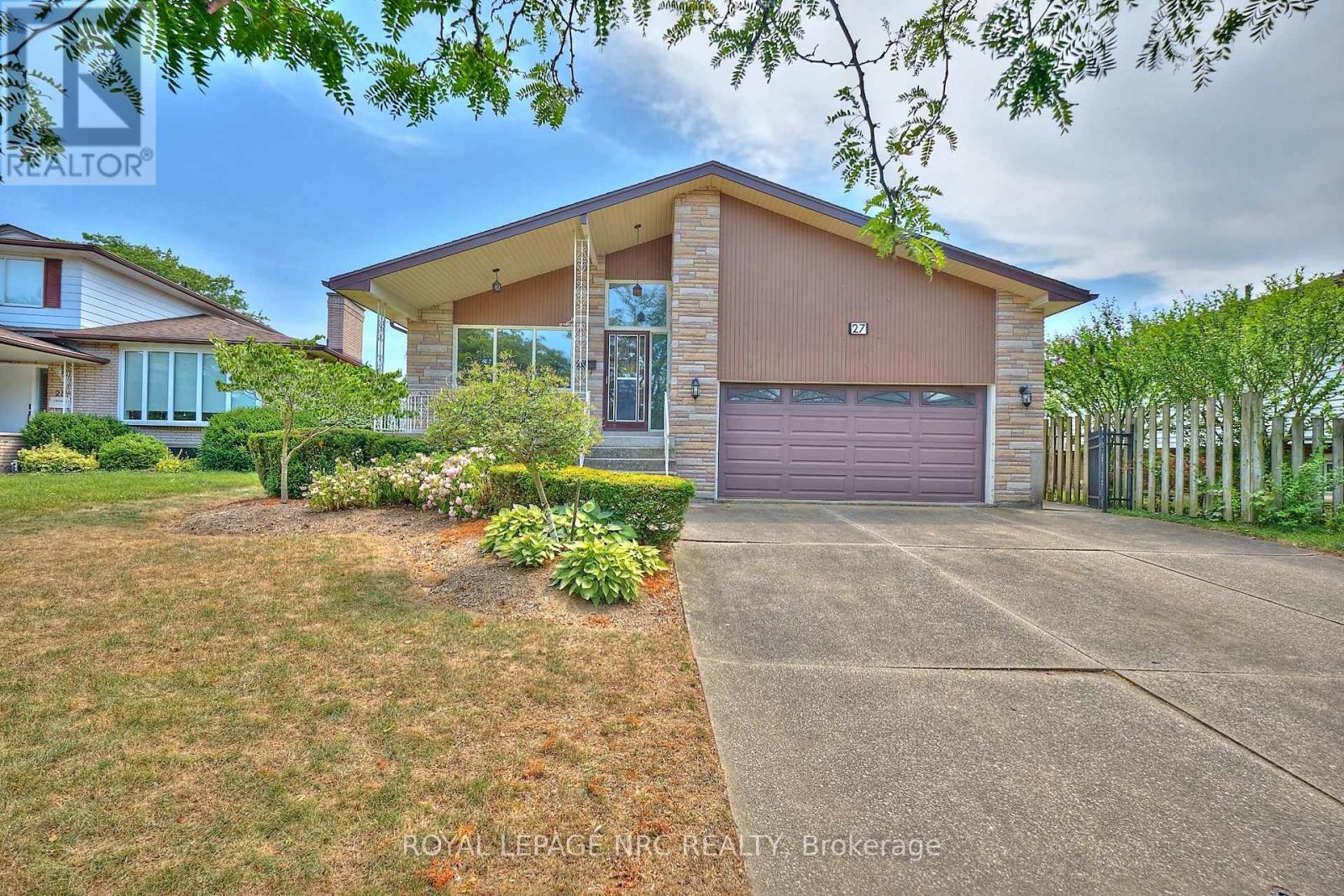 27 Orlando Dr, St. Catharines, ON L2N 6V5