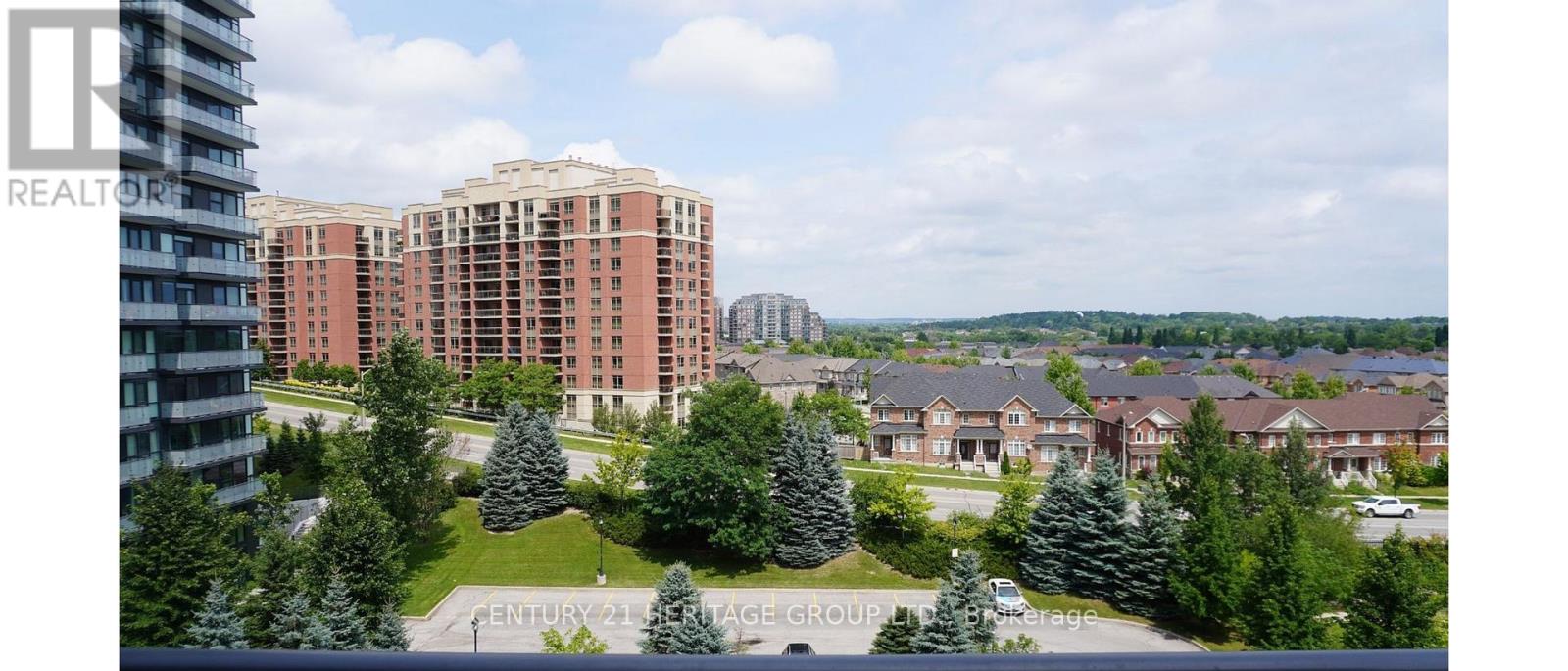 816 185 Oneida Cres, Richmond Hill, ON L4B 0B1