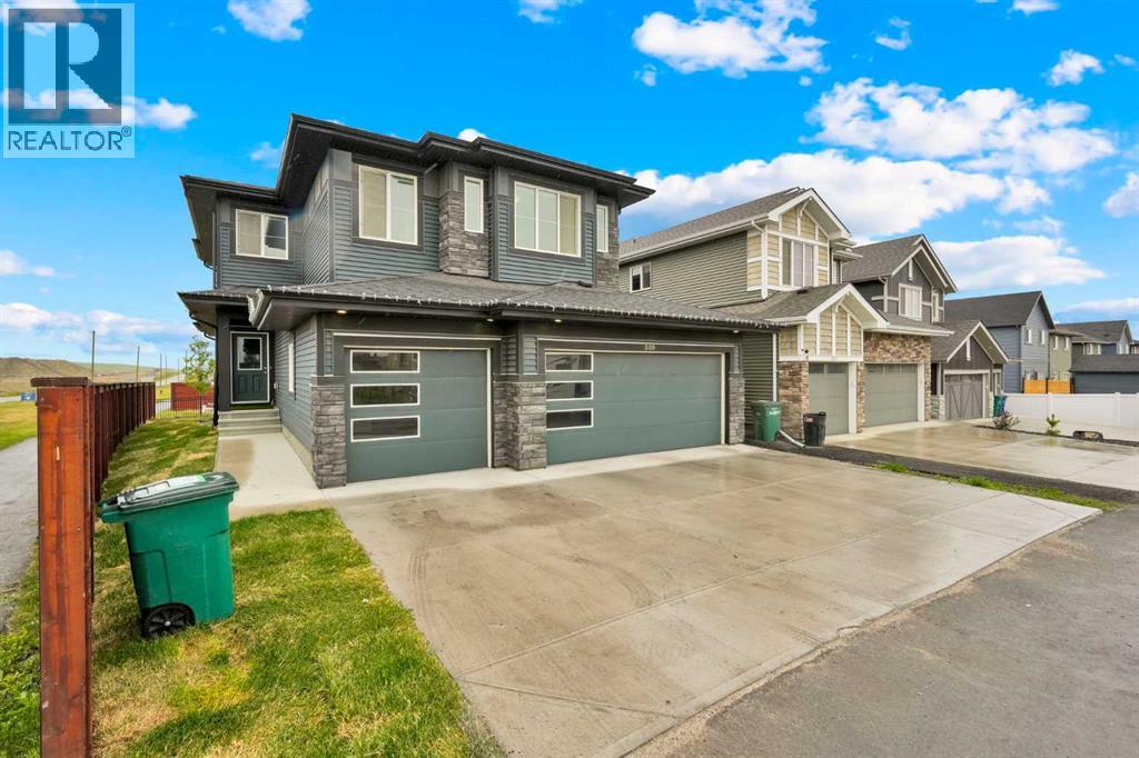 508 Creekrun Ln SW, Airdrie, AB T4B 5J9