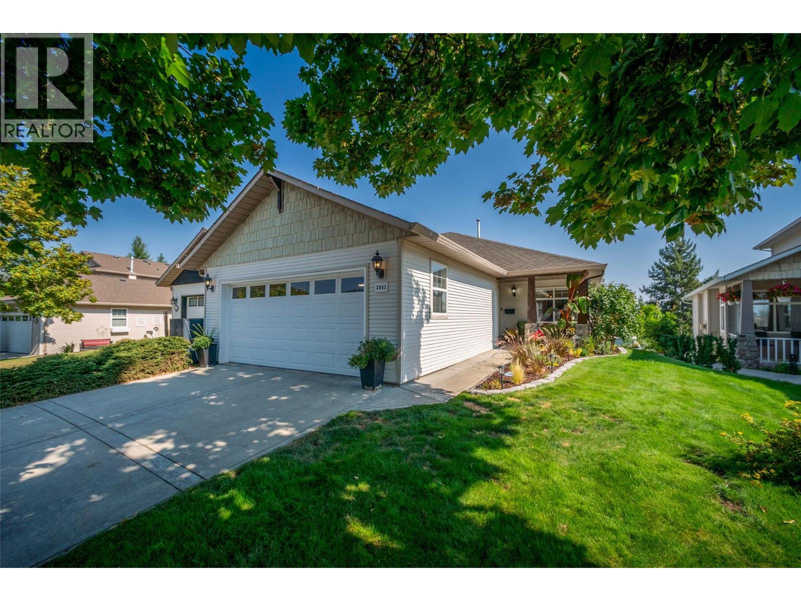 3841 Glen Canyon Dr, West Kelowna, BC V4T 2P7