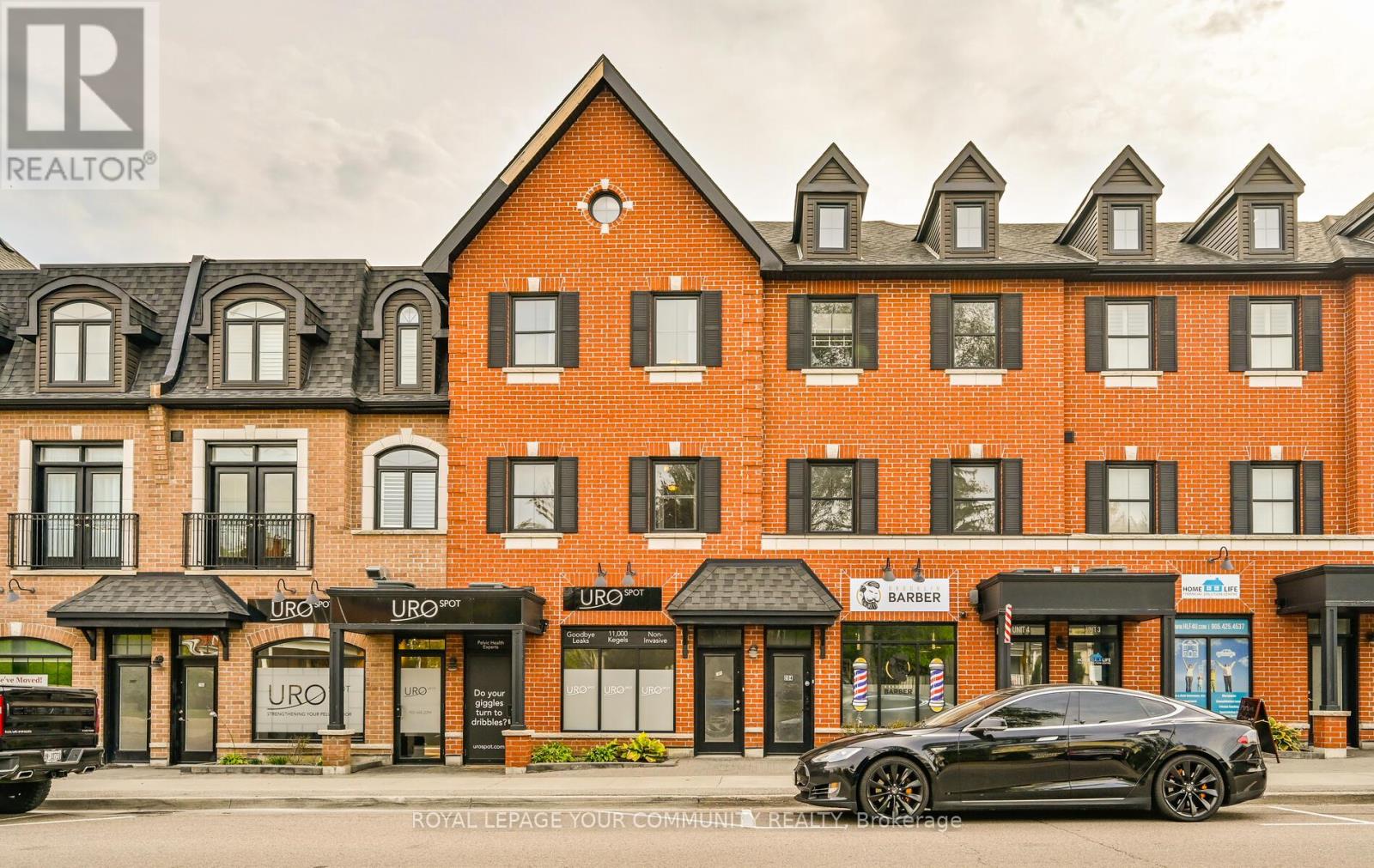 205 17 Baldwin St N, Whitby, ON L1M 1A2