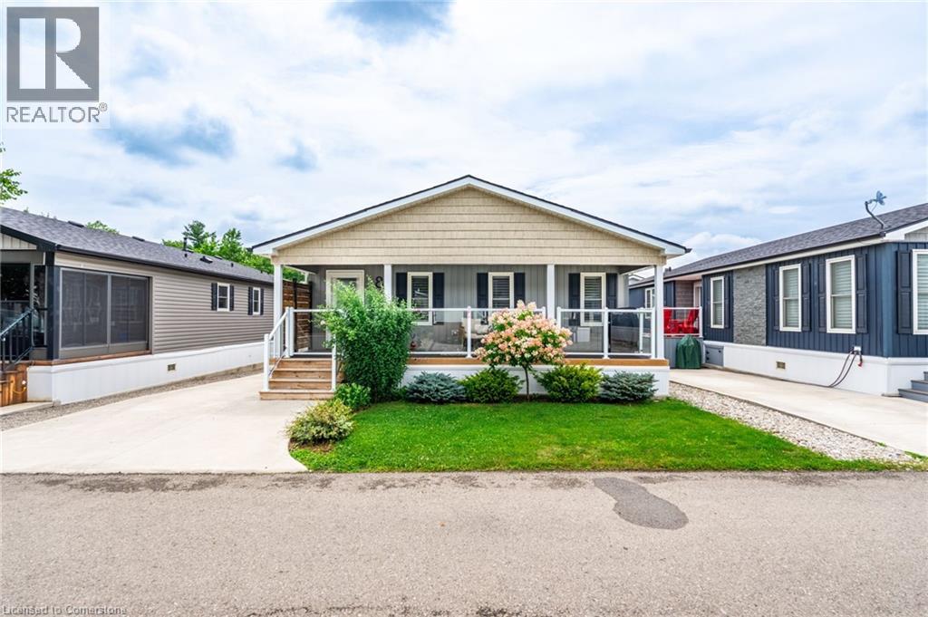 4449 Milburough Line Unit 8 Poplar, Burlington, ON L7P 0C5