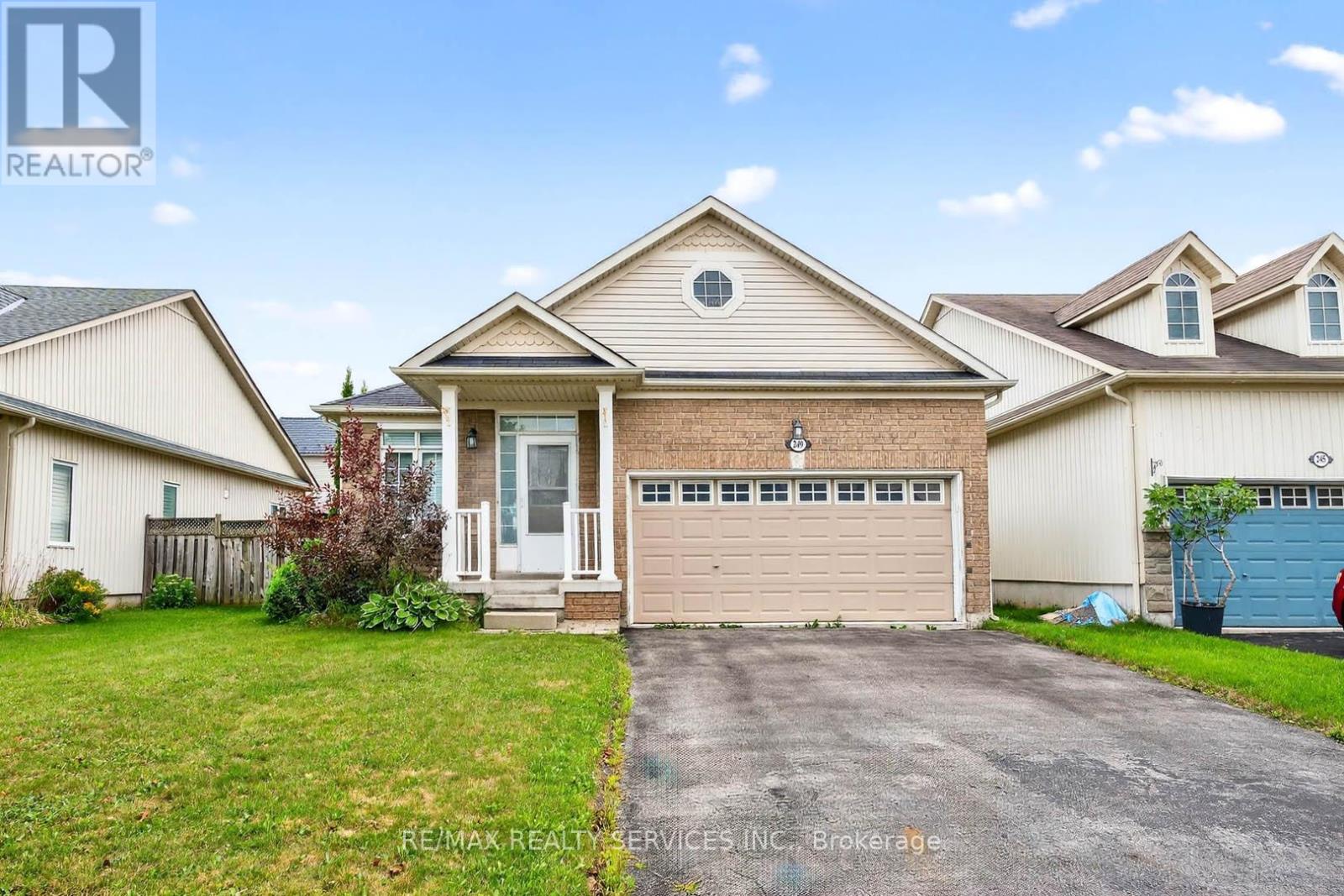 249 Berry St, Shelburne, ON L0N 1S2