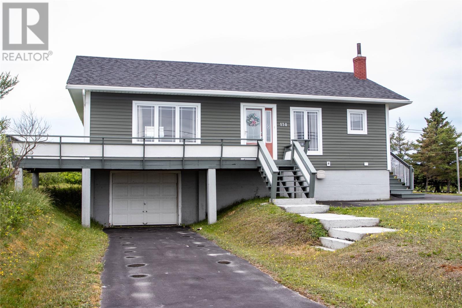 138 Confederation Dr, Bonavista, NL A0C 1B0