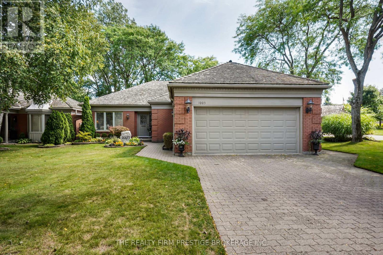 1003 Hunt Club Mews, London, ON N6H 4R7