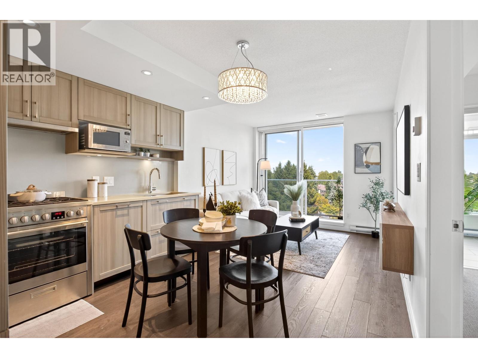 5470 Ormidale Street Unit 1011, Vancouver, BC V5R 0G6