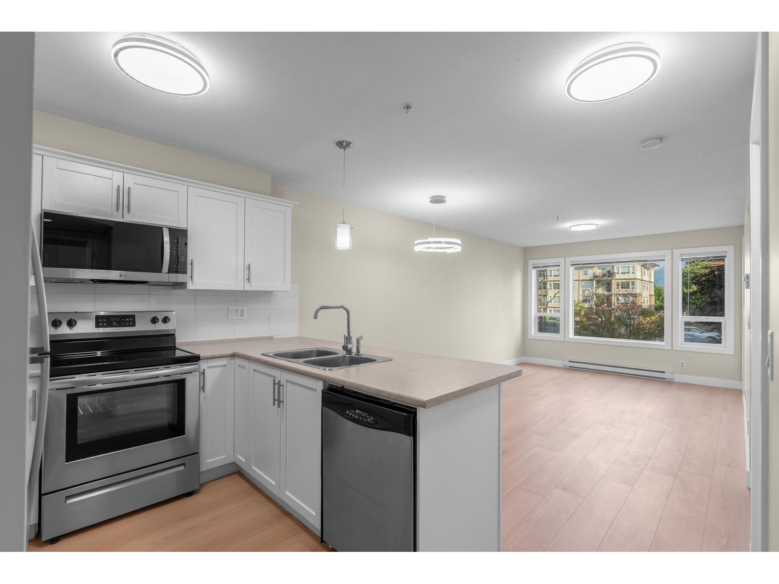 46150 Bole Avenuechilliwack Proper East Unit 202, Chilliwack, BC V2P 0B7