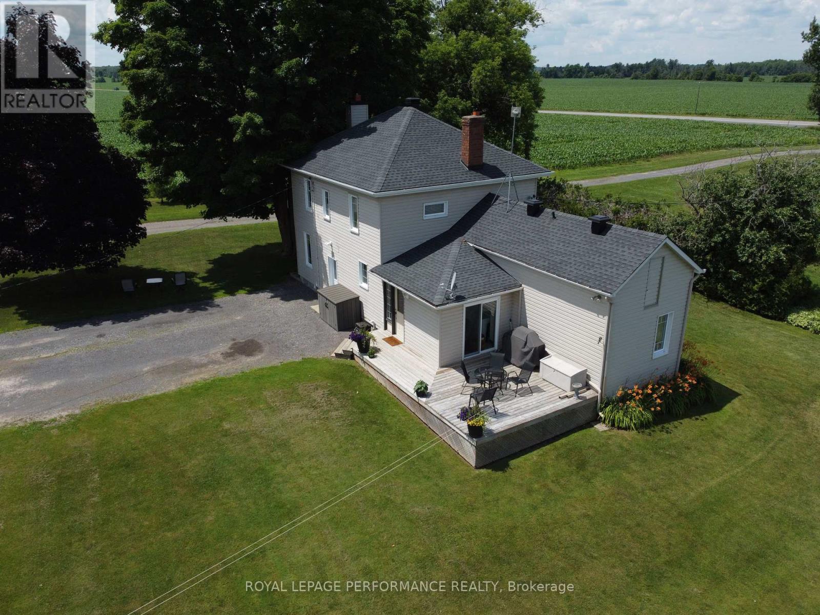 9374 Marvelville Rd, Ottawa, ON K0A 2P0