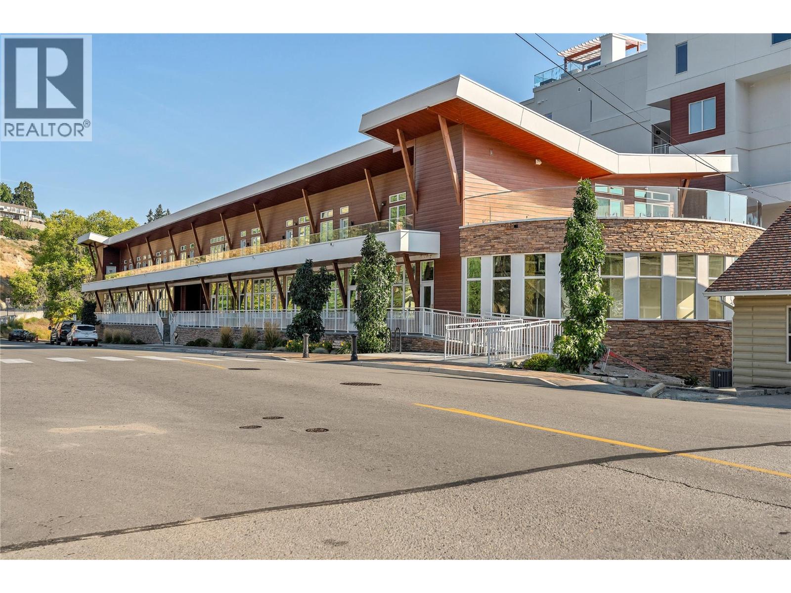 13417 Lakeshore Drive S Unit 101, Summerland, BC V0H 1Z1