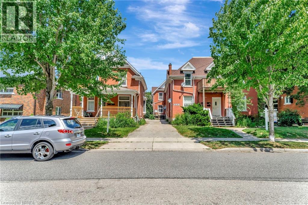14-20 Brubacher St, Kitchener, ON N2H 2V9