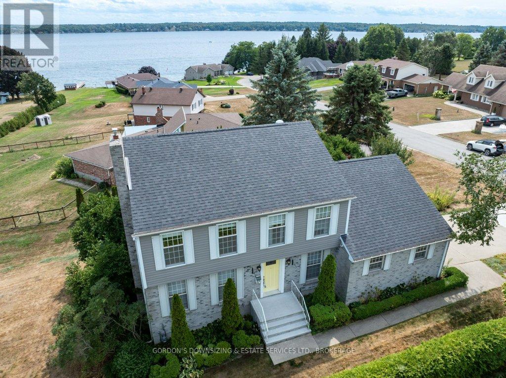 1101 Burnside Dr, Augusta, ON K6V 5T1