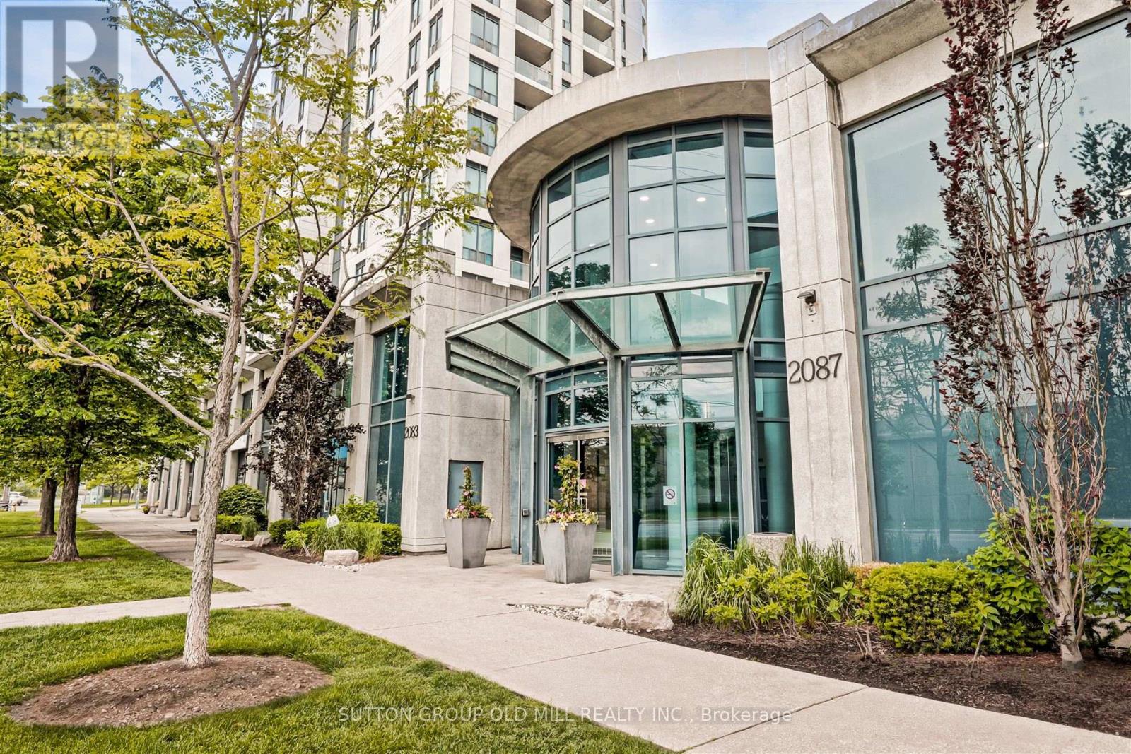 305 2087 Lake Shore Blvd W, Toronto, ON M8V 4G3