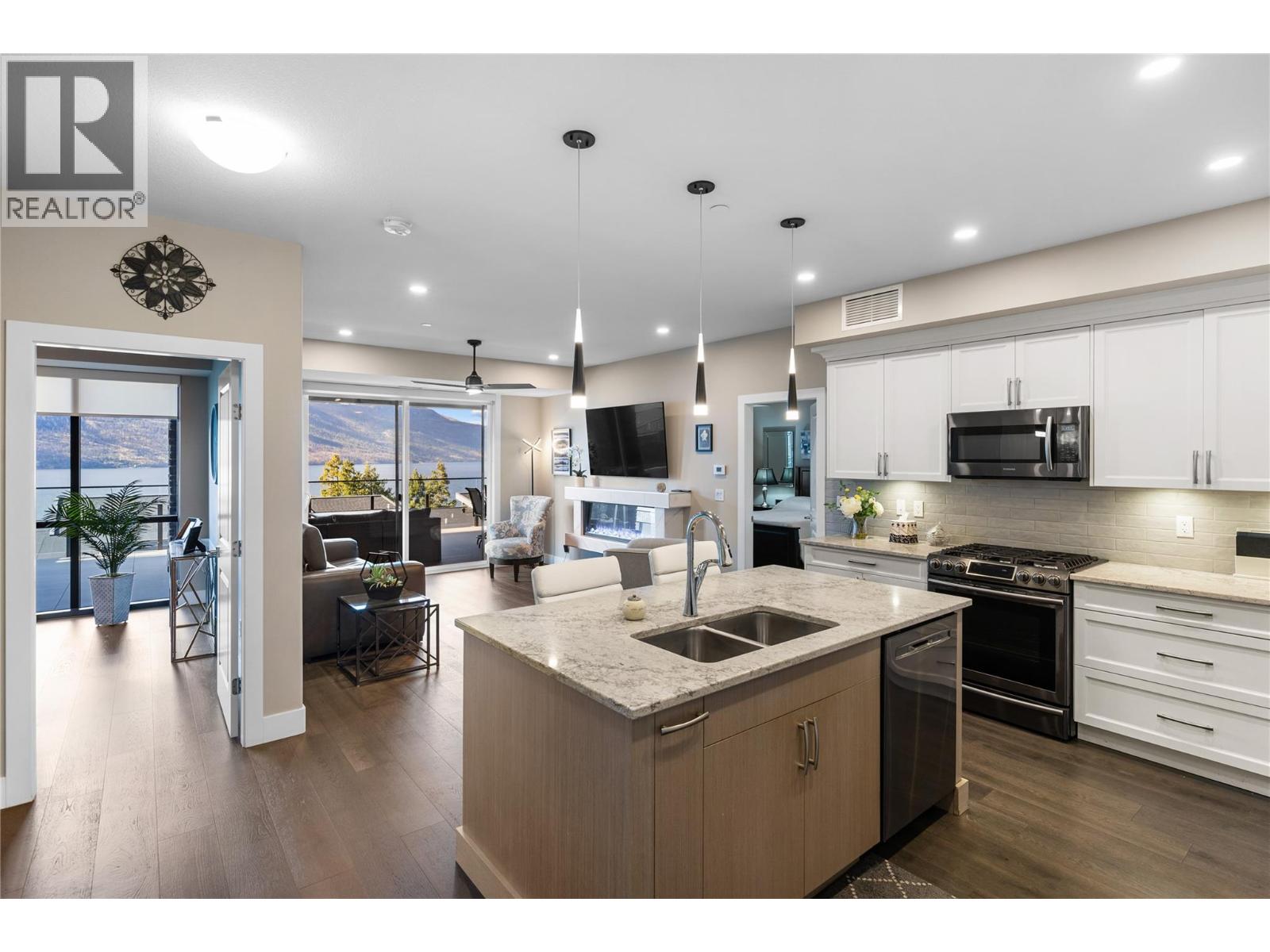 3475 Granite Close Unit 104, Kelowna, BC V1V 0B9