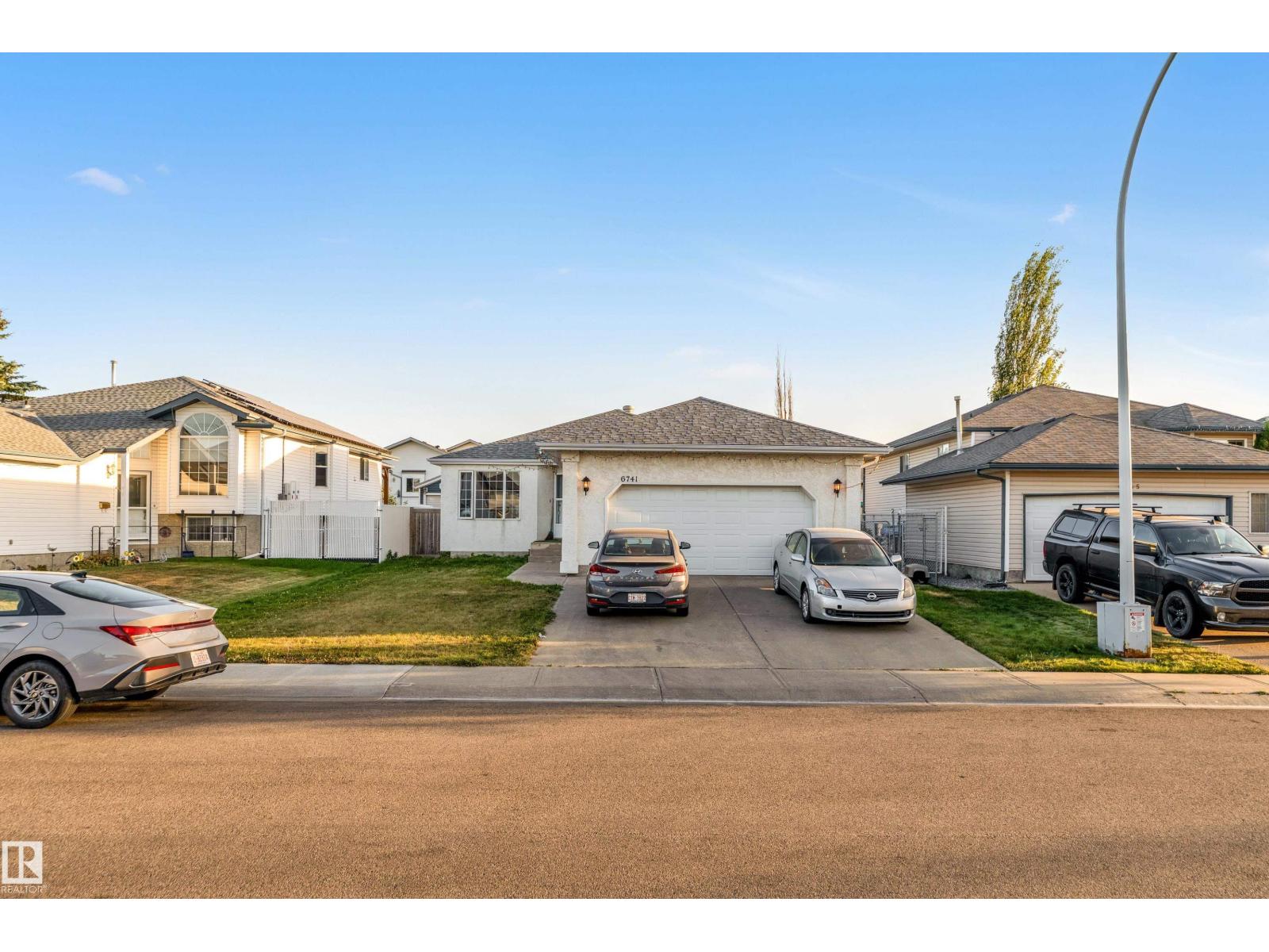 162 Av Nw Unit 6741 #a, Edmonton, AB T5Z 3C6
