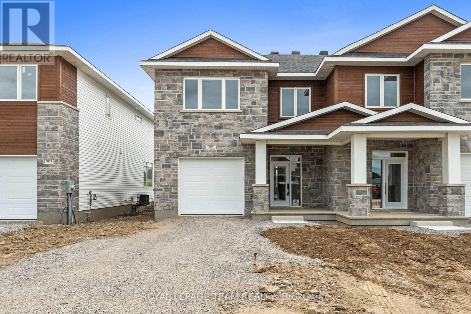 1020 Moore St, Brockville, ON K6V 0H2