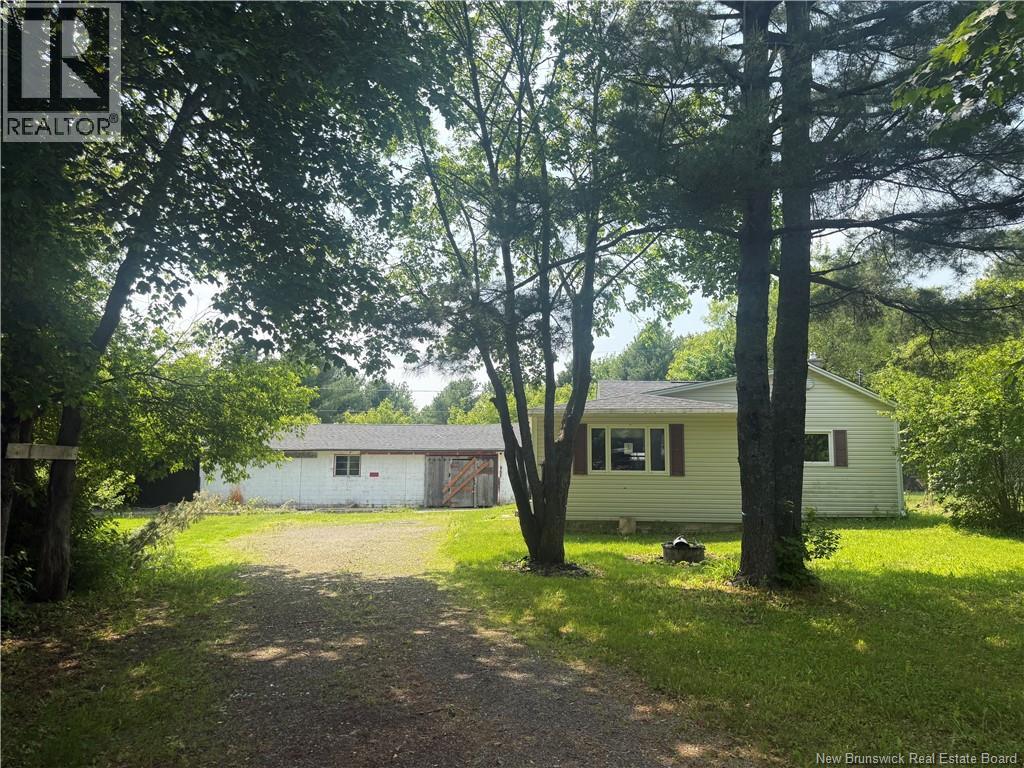 2 Bertha, Bouctouche, NB E4S 2W6