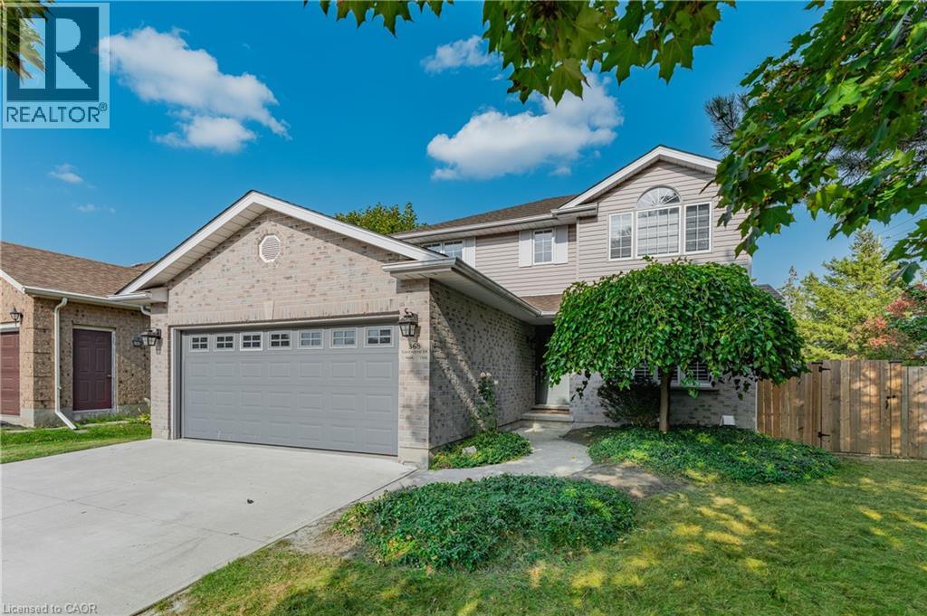 368 Cavendish Dr, Waterloo, ON N2T 2N6