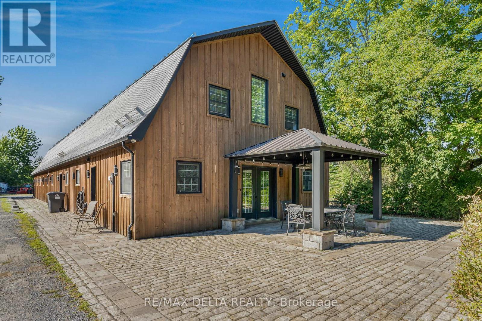 439 Front Rd W, Champlain, ON K0B 1K0