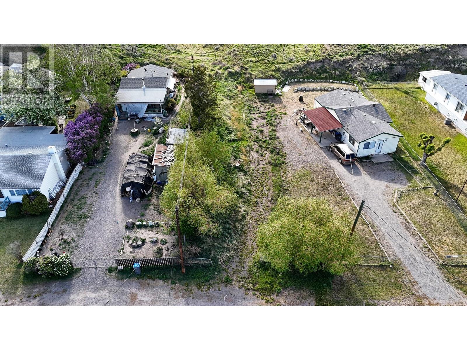 1613 Pine St, Merritt, BC V1K 1K8