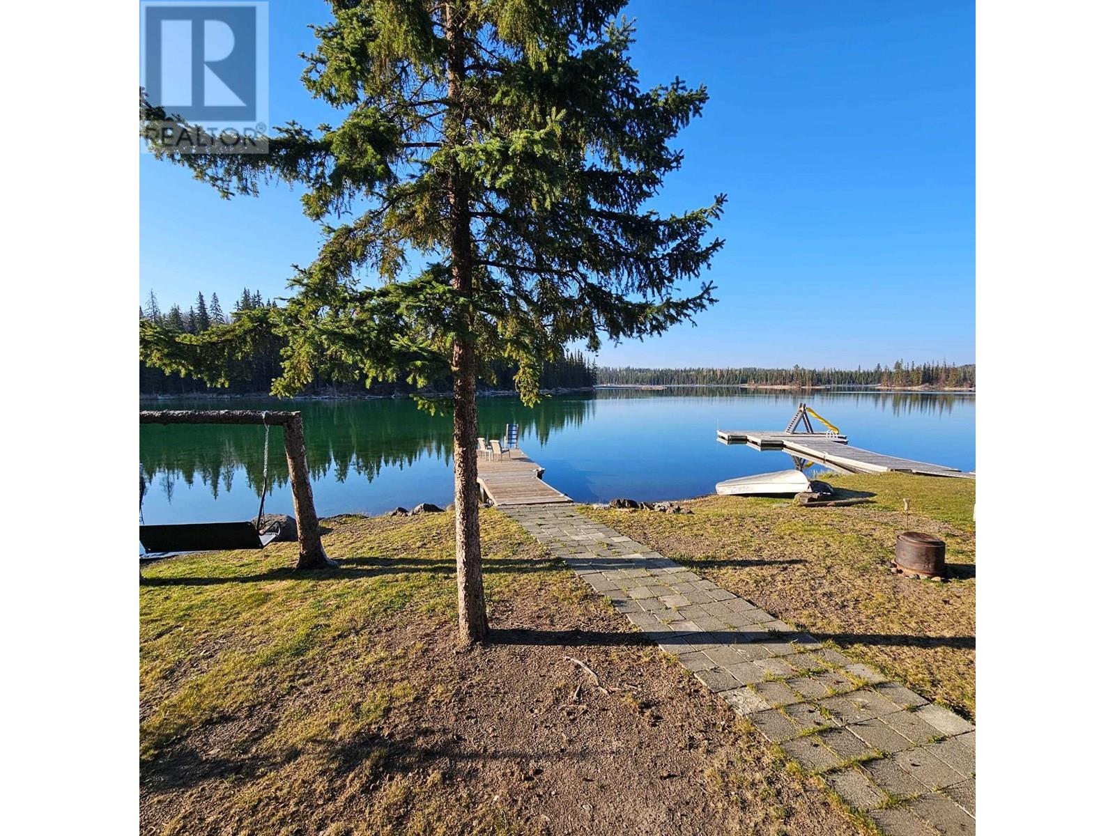 7228 Boulanger Rd, Lone Butte, BC V0K 1X1