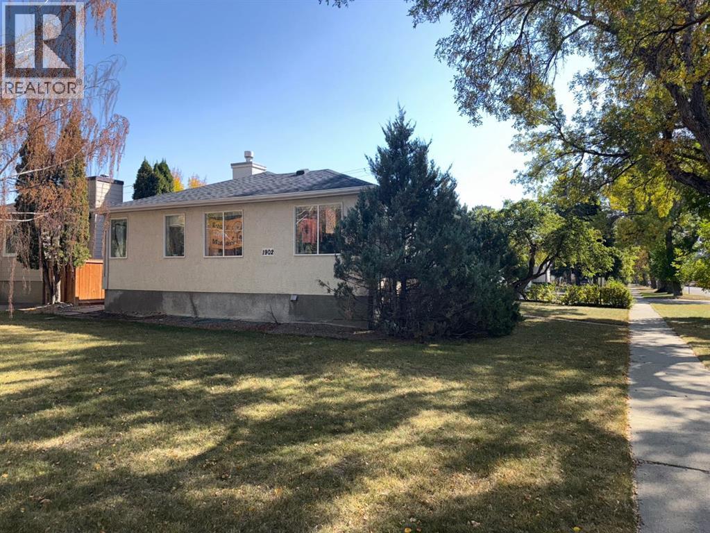 9 Avenue S Unit 1902, Lethbridge, AB T1J 1W7