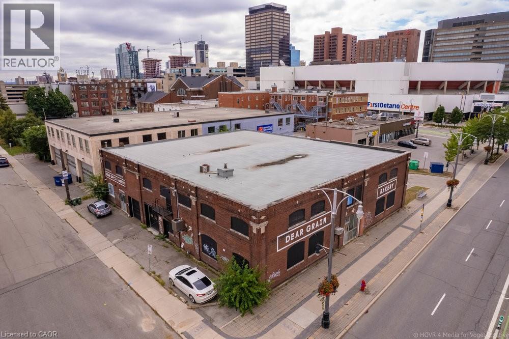 90 Bay St N, Hamilton, ON L8R 3N3