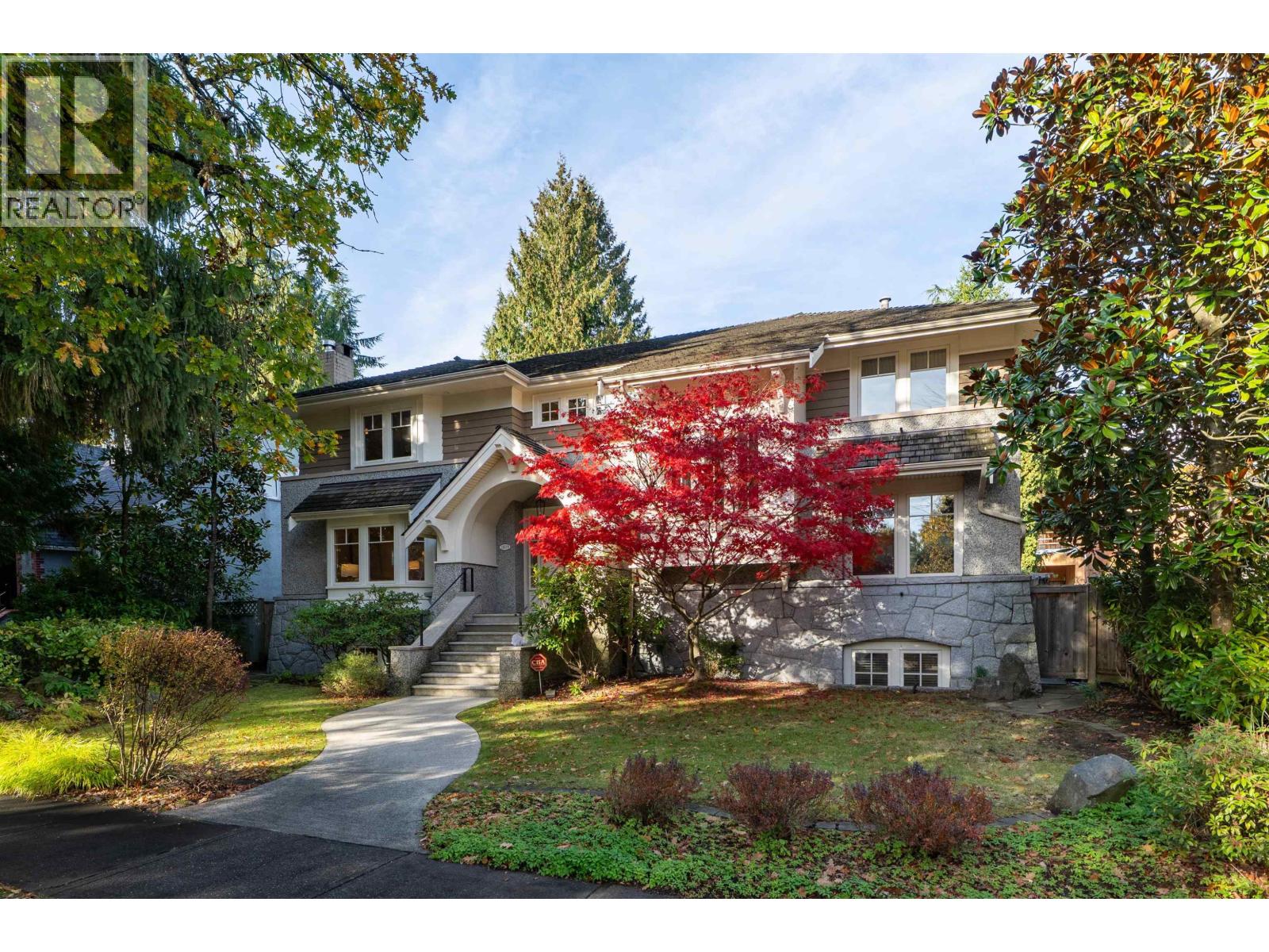 3939 W 34th Ave, Vancouver, BC V6N 2L4