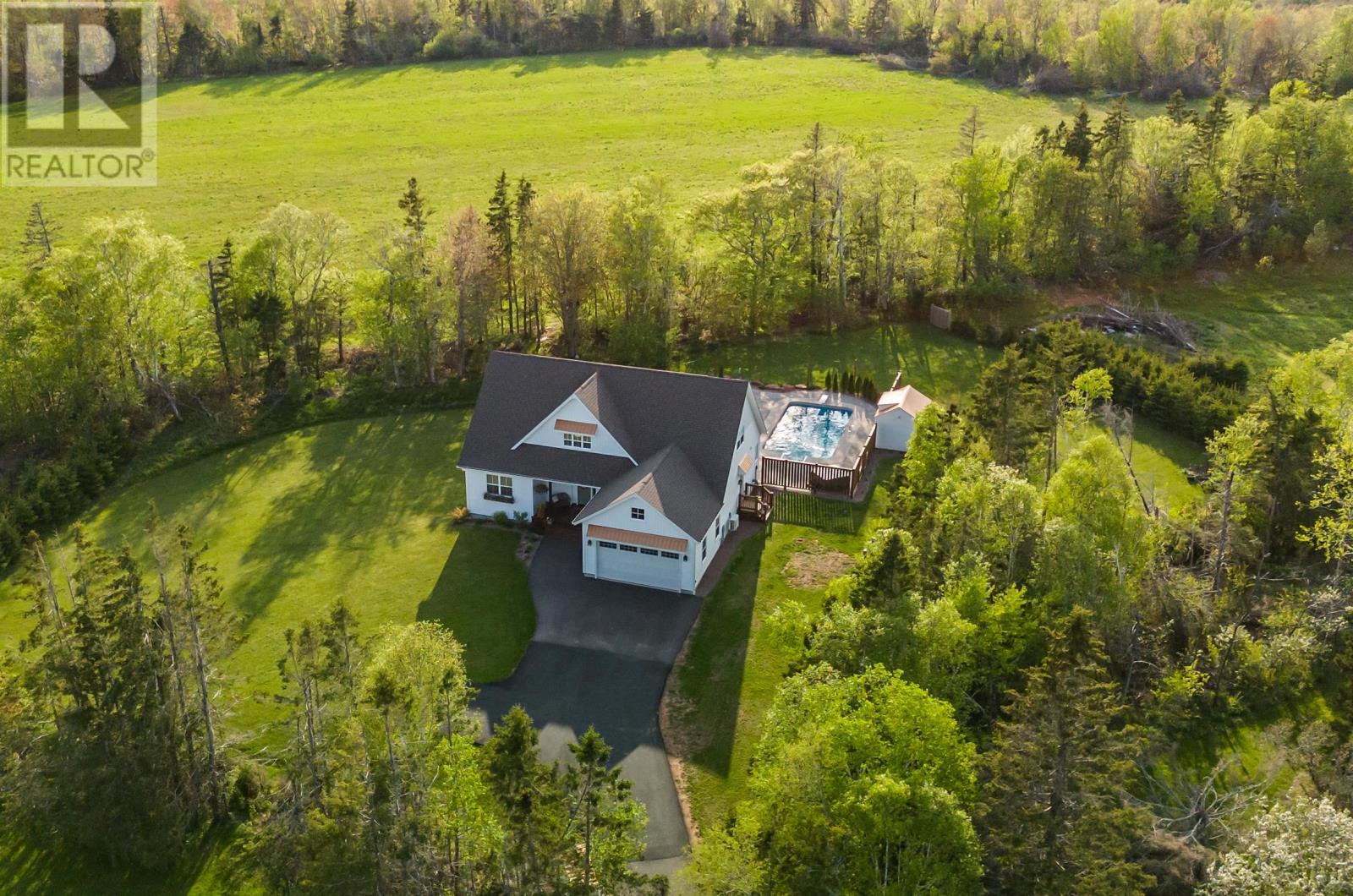 64 Cameron Rd, New Haven, PE C0A 1H3
