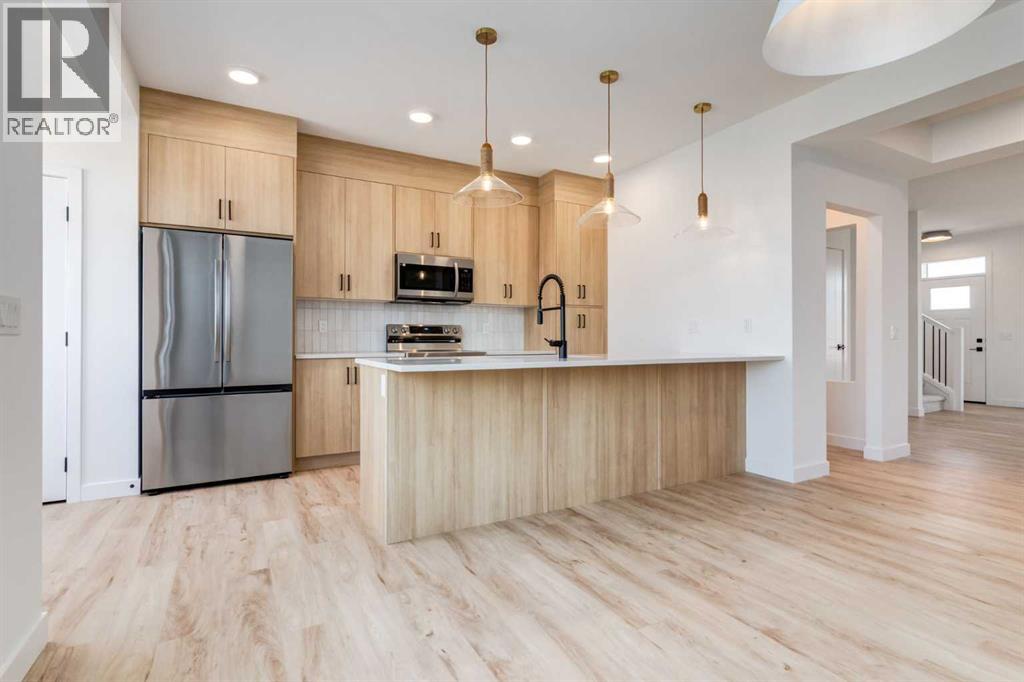 96 Heartwood Ln SE, Calgary, AB T3S 0G9