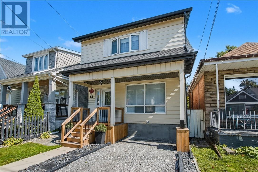51 E 22nd St, Hamilton, ON L8V 2V4