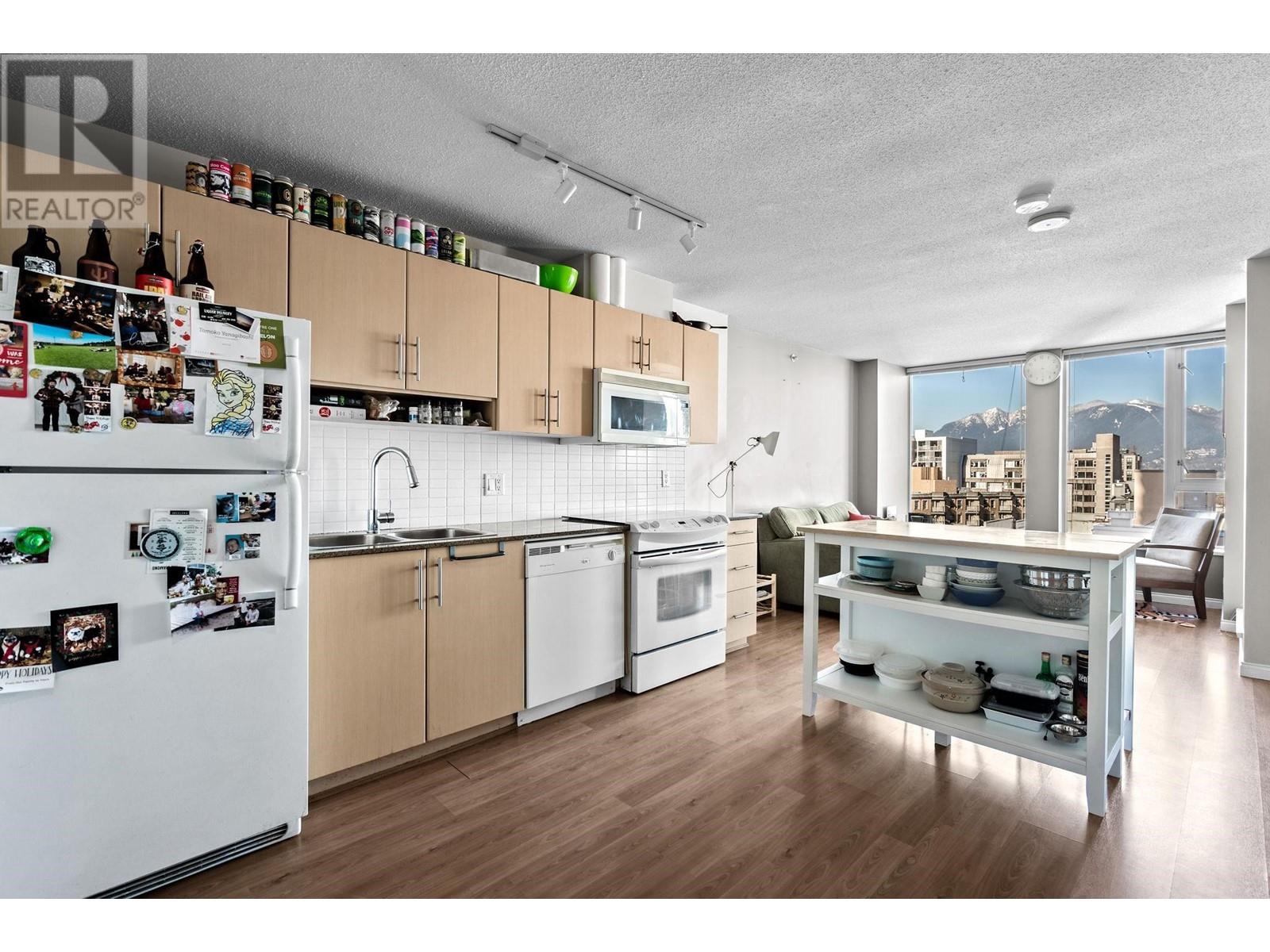 550 Taylor Street Unit 1005, Vancouver, BC V6B 1R1