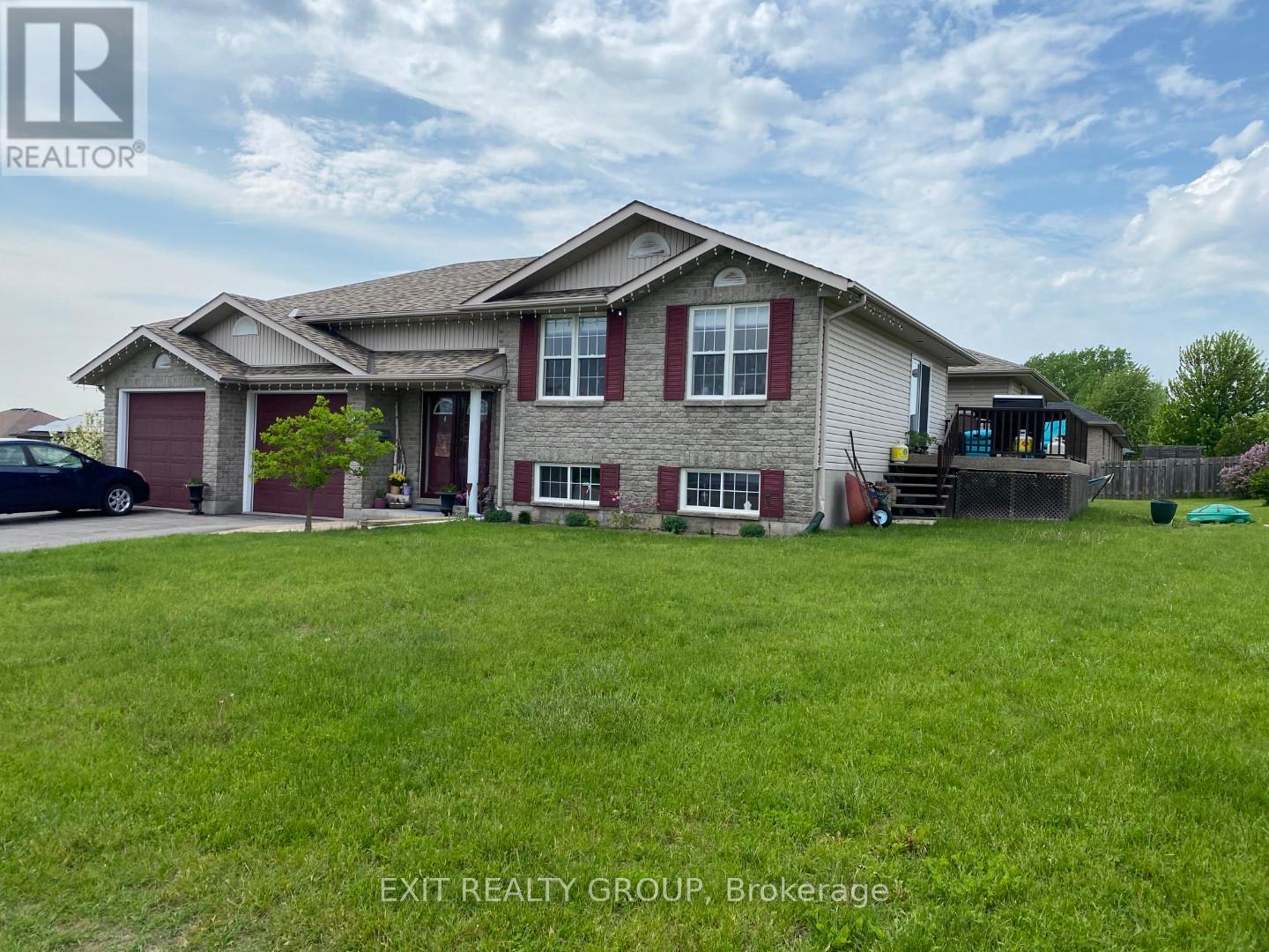 27 Belvedere Rd, Quinte West Murray Ward, ON K8V 4A9