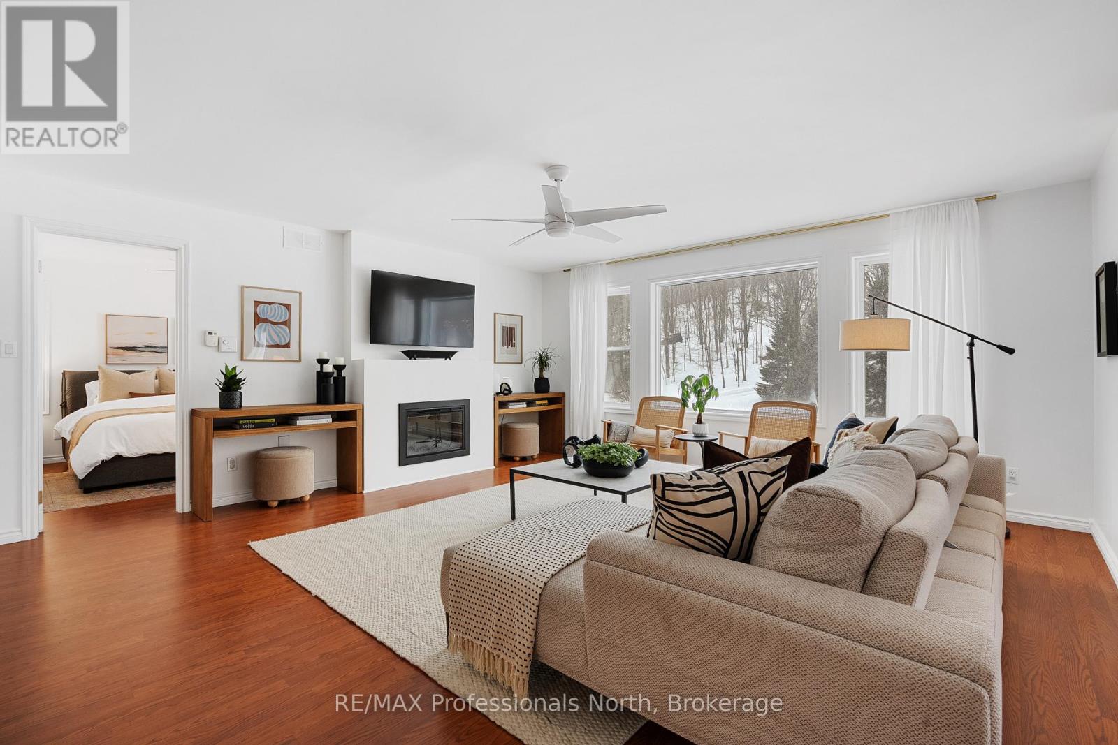 47 Farmcrest Ave, Dysart and Others, ON K0M 1S0