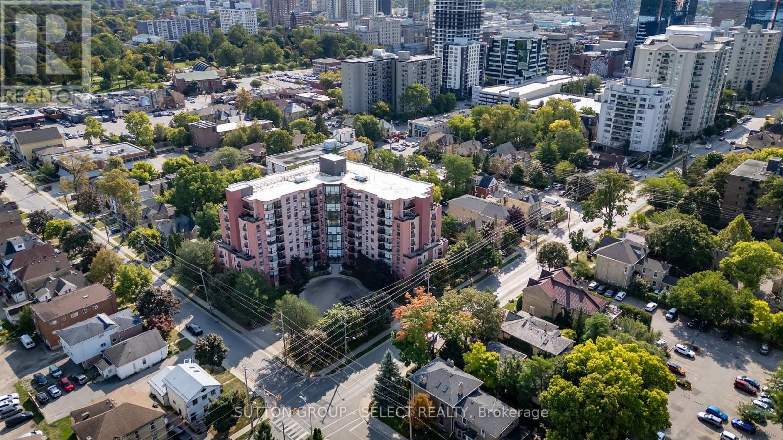 402 600 Talbot St, London, ON N6A 5L9