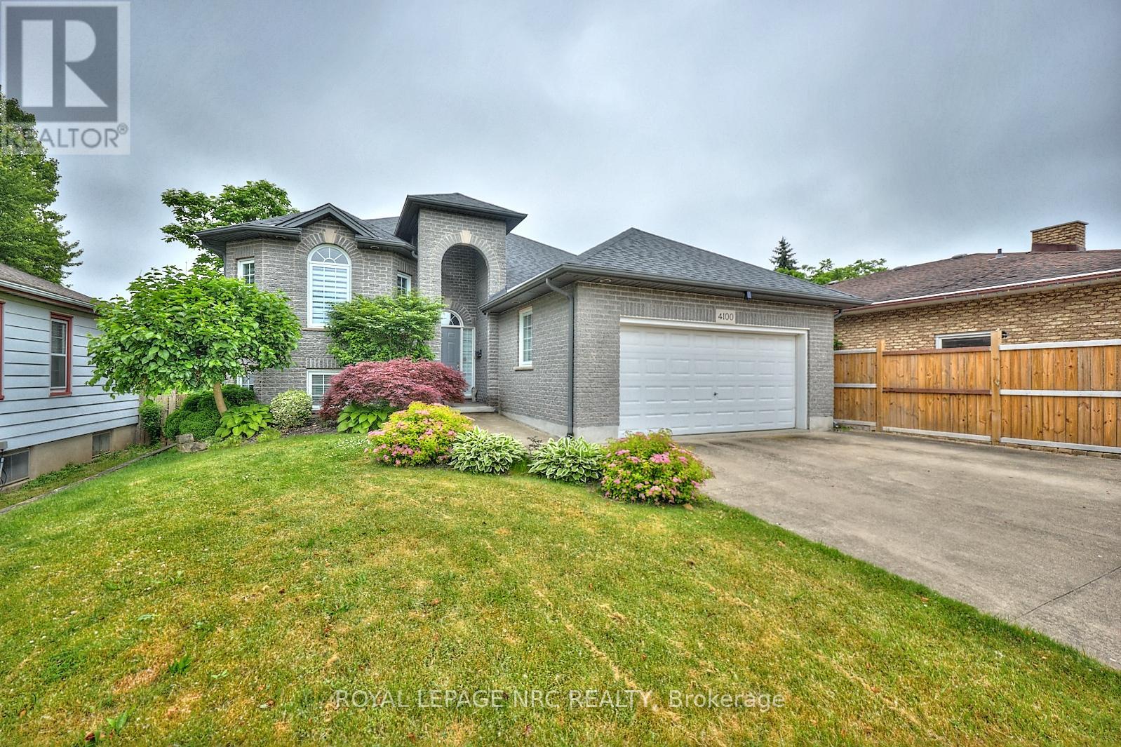 4100 Kalar Rd, Niagara Falls, ON L2H 1S8