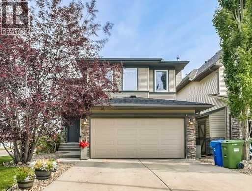 4 Cougarstone Common SW, Calgary, AB T3H 5A3