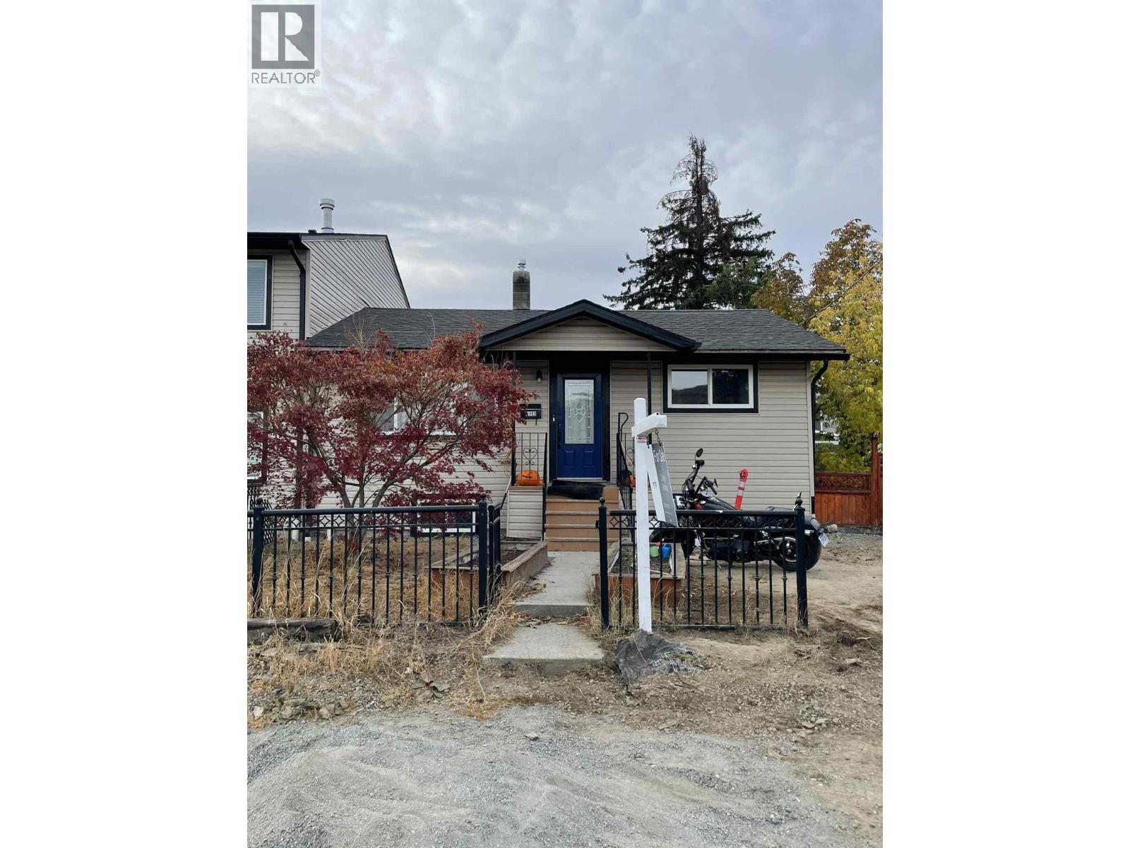 1153 Lethbridge Ave, Kamloops, BC V2B 1Y3