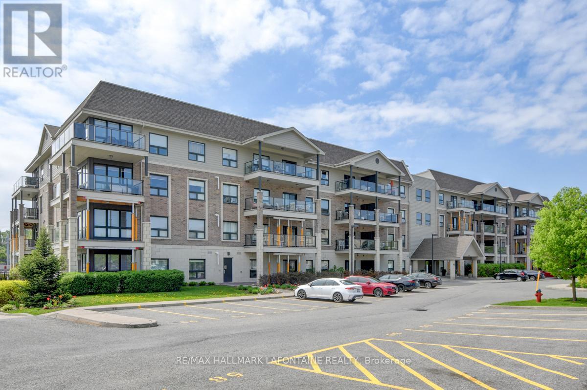 114 120 Prestige Cir, Ottawa, ON K4A 1B4